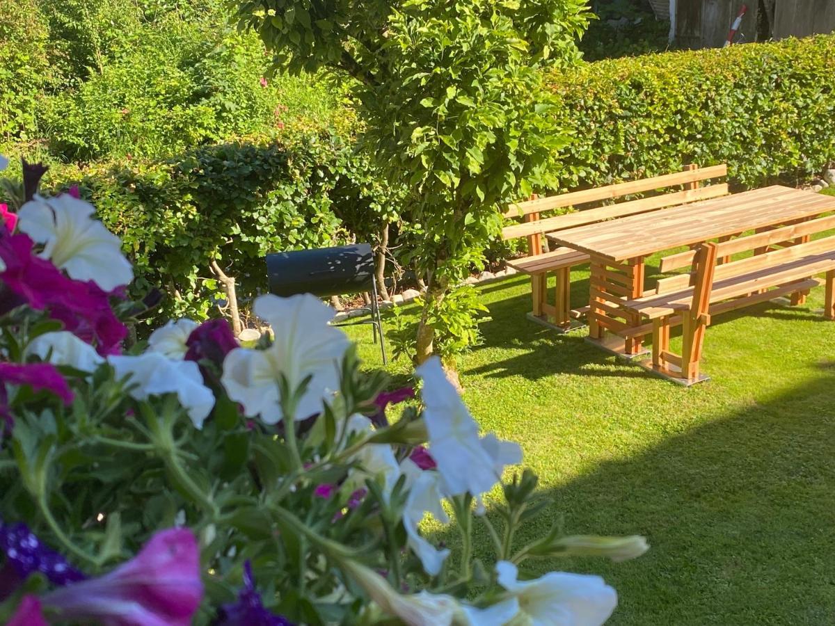 Christian Holiday home Traunkirchen